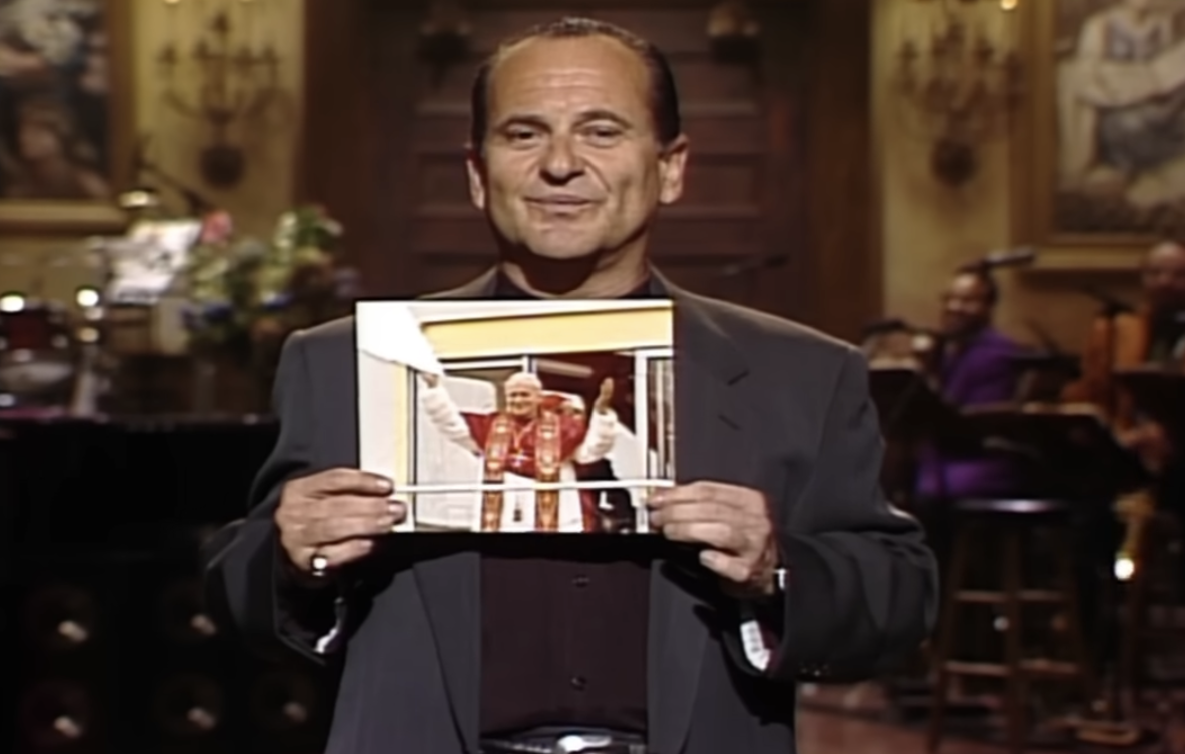 But it wasn’t just fans who were left fuming. Joe Pesci condemned O’Connor during his ‘SNL’ monologue the following week. “If it was my show, I would have gave her such a smack,” he told the audience, holding the pasted-together photo. Beyond Pesci, artists like Madonna and organizations like the Anti-Defamation League — who incorrectly flagged her Rasta emblem as Jewish — spoke out against the artist’s act. 